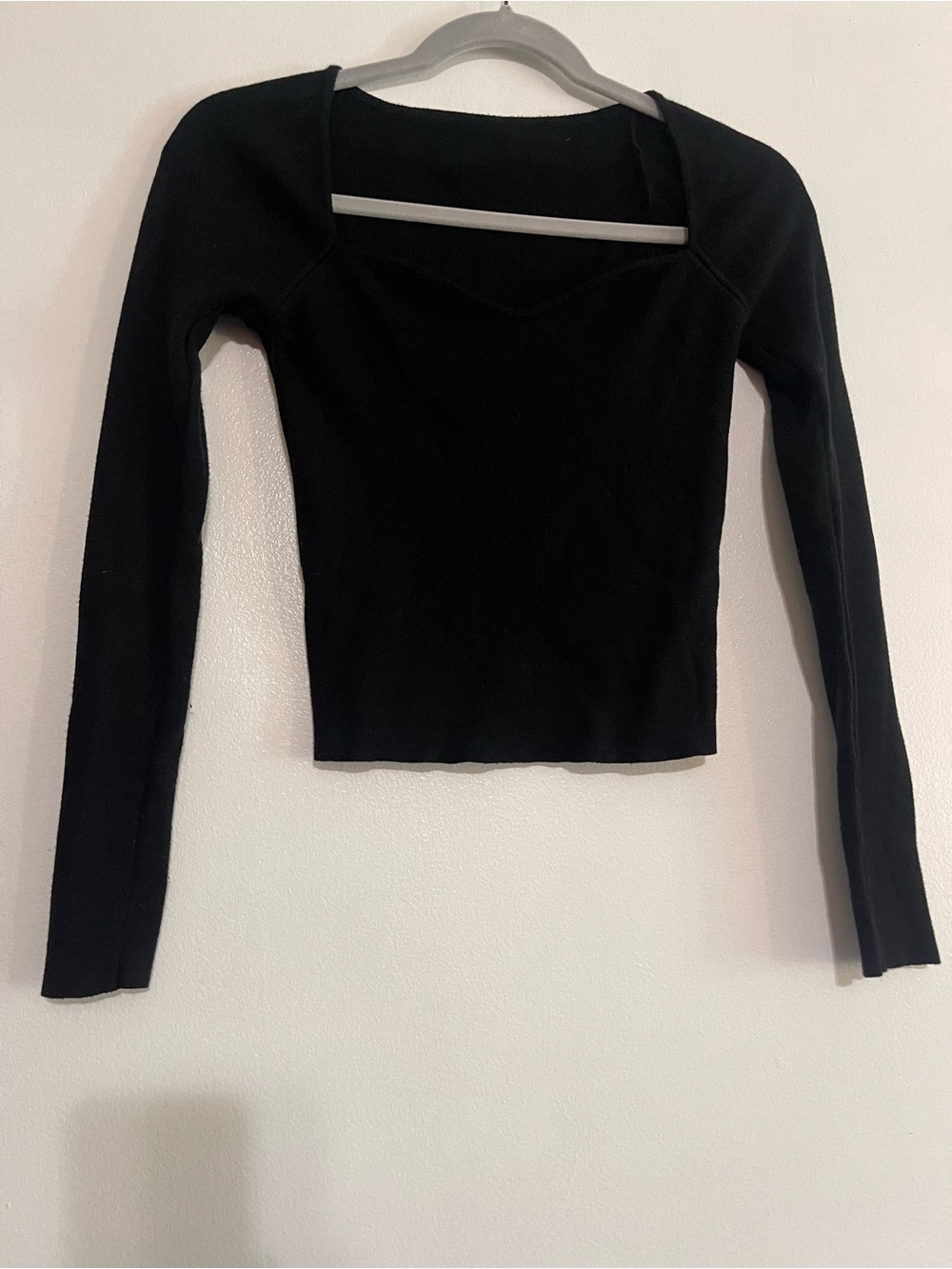 SHEIN Black Long Sleeve Square Neck Crop Top